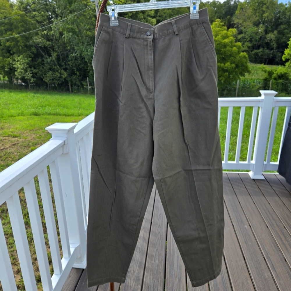 Brand New L.L. Bean Brown Straight Leg Pants Size 10